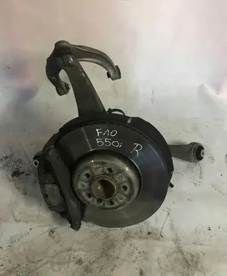 BMW 5 F10 F11 Front wheel hub spindle knuckle Zwrotnica33