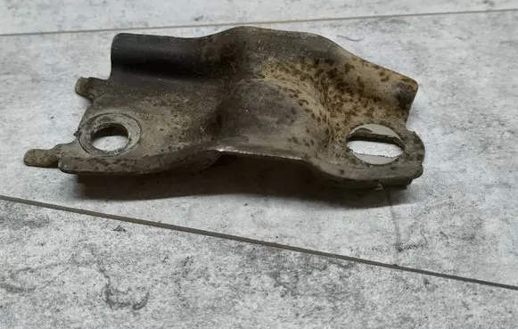 Citroen C4 Grand Picasso Sway bar bush bracket, front 96839076