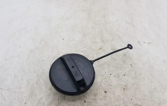 Nissan Note (E11) Fuel tank filler cap NOCODE