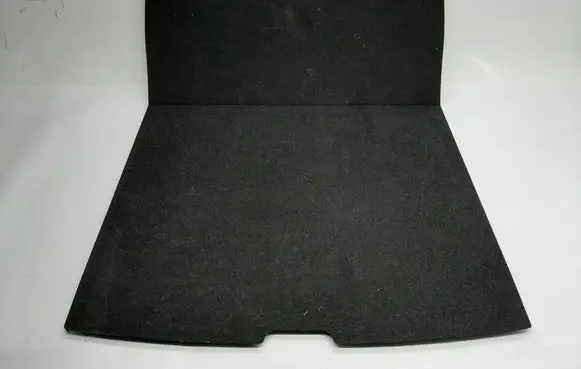 Trunk/boot floor carpet liner