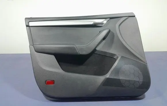 Skoda Octavia Mk3 (5E) Door card panel trim set 5E1867011