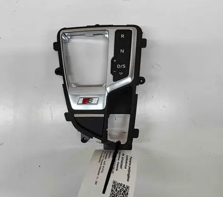 Audi A5 Gear shift selector indicator 8W2713111B