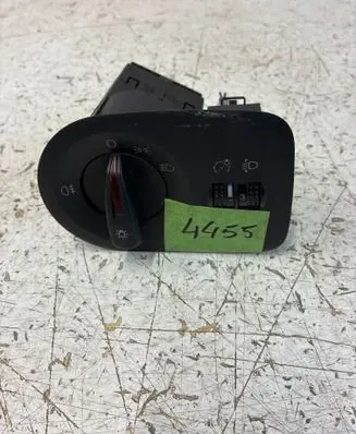 Seat Ibiza IV (6J,6P) Light switch 6J1941531H