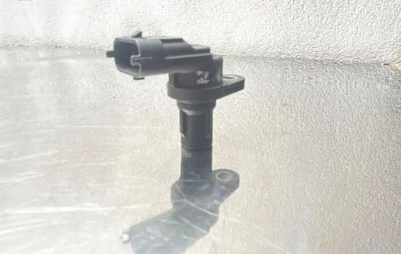 Opel Corsa D Camshaft position sensor 0232103067 93310500 070702