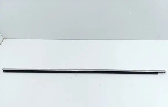 Volkswagen Atlas Front door glass trim molding 3CN837475A