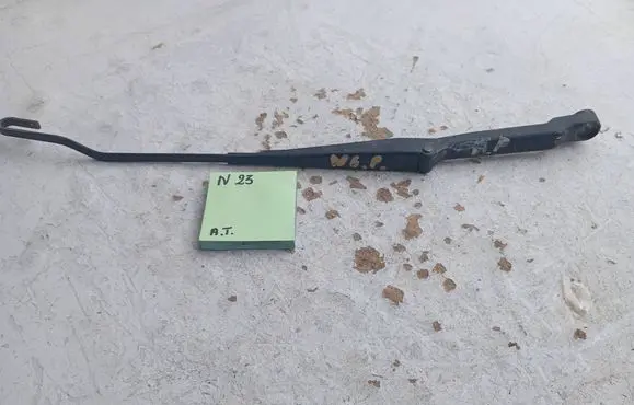 Volkswagen Polo III 6N 6N2 6NF Front wiper blade arm 6N1955409
