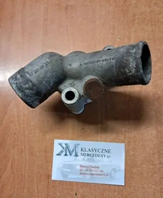 Mercedes-Benz SL R107 Water pump 1172010630