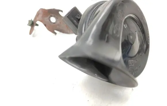 Volkswagen PASSAT B6 Horn signal 3c0951223 E1000209 007424
