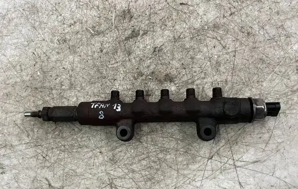 Ford Transit Fuel main line pipe