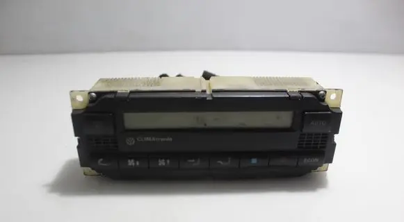 Volkswagen PASSAT B5 Interior fan control switch 