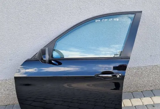 BMW 3 E90 E91 Front door 