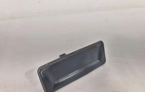 Skoda Octavia Mk2 (1Z) Tailgate/trunk/boot exterior handle 1Z0827574C