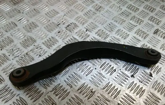 Rear control arm