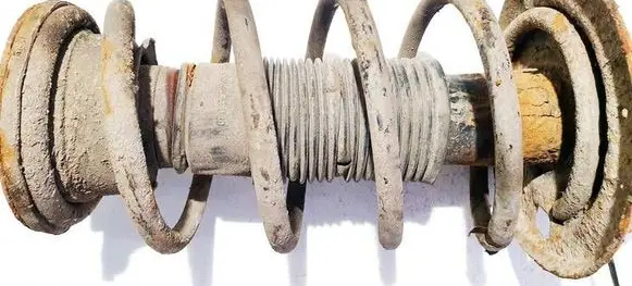 Toyota Yaris Front coil spring 