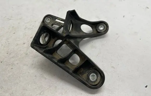 Skoda Octavia Mk3 (5E) Gear shift cable bracket 1K0711789G