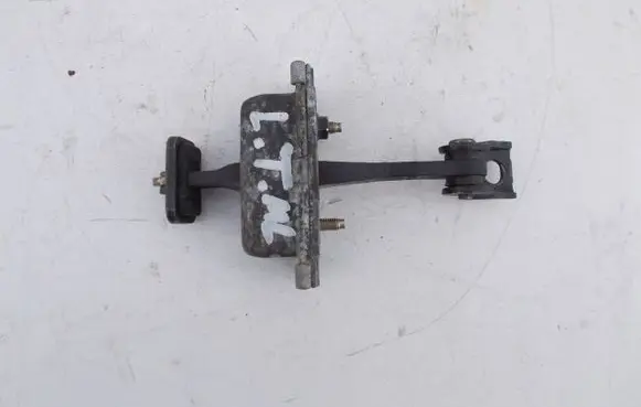 Mercedes-Benz ML W163 Rear door check strap stopper A1637200116