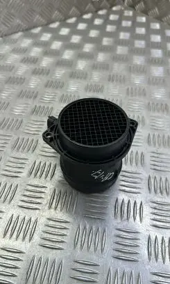 Volvo XC60 Mass air flow meter 30785472