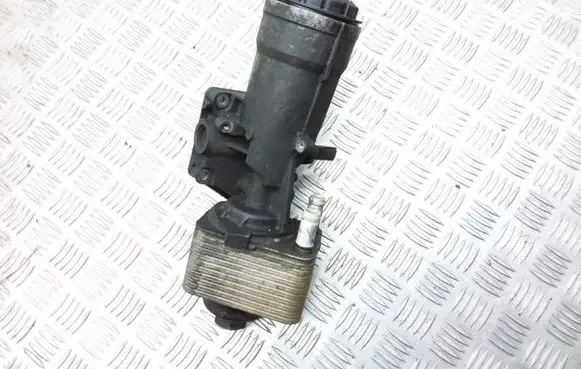 Seat Altea Oil filter mounting bracket 045115389E