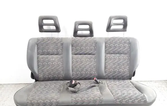 Peugeot Expert Second row seats 