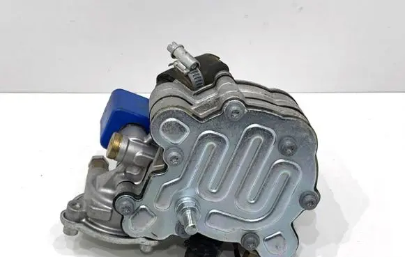 Renault Clio III LP gas reducer TOMASETTO