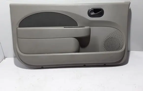 Renault Twingo II Front door card panel trim 8200384866