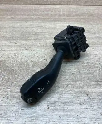 BMW X3 E83 Indicator stalk 8363668 01104010