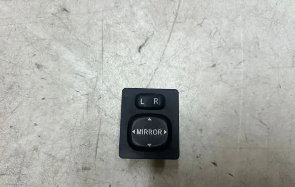 Toyota Corolla Verso AR10 Wing mirror switch 183574