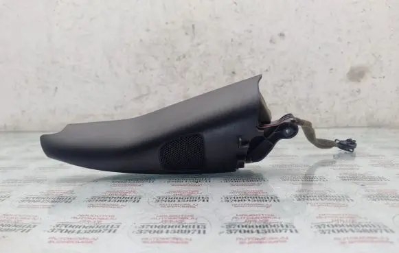 Volkswagen Golf Plus Front door high frequency speaker 5M0837994