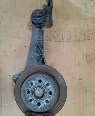 Mini One - Cooper Coupe R56 Rear wheel hub spindle/knuckle 6765377-05 6765377