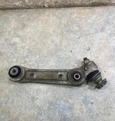 BMW 5 G30 G31 Front control arm 6861182