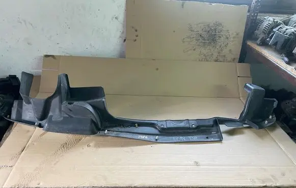 Seat Leon (1M) Front underbody cover/under tray 1M6825215K