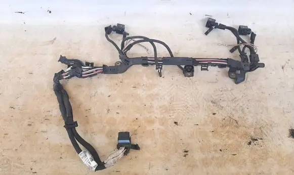 BMW 7 G11 G12 Fuel injector wires 8663483 8663482 12518663482