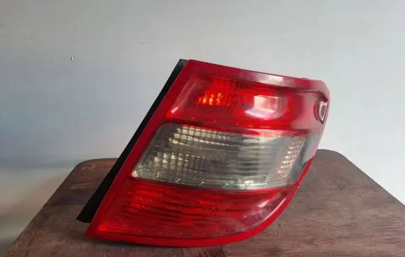 Mercedes-Benz C W204 Rear/tail lights 2048203664 763036 E122912A01