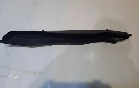 Mercedes-Benz CLA C117 X117 W117 Fender end trim A1178890100