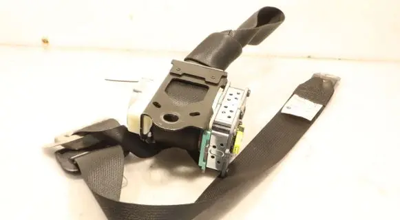 Toyota Verso Front seatbelt