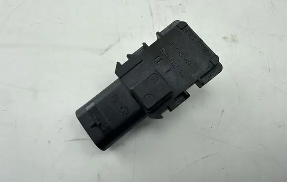 Audi RS6 C7 Air pressure sensor 06E906052