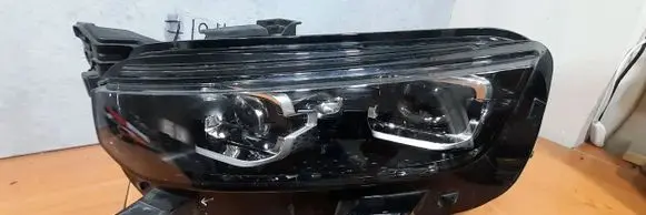 Citroen C5 Aircross Headlight/headlamp 9816925580