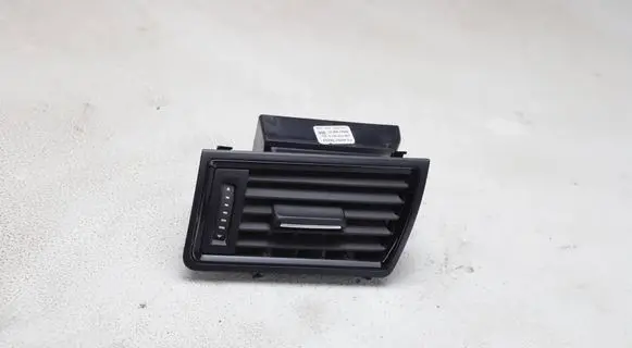 Skoda Rapid (NH) Dashboard side air vent grill/cover trim 5JA819701C 0884700001 13012014