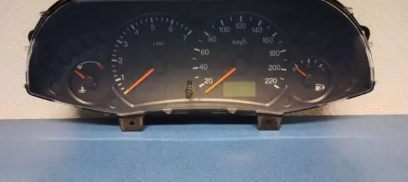 Ford Focus Speedometer (instrument cluster) 98AP10841BC 44ZU115