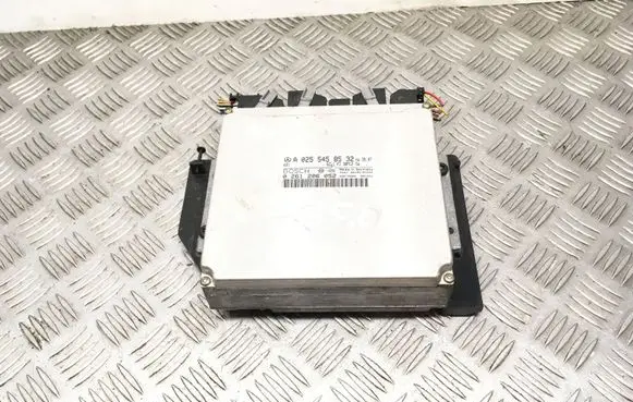 Mercedes-Benz E W210 Engine control unit/module A0255458532 0261206052 74420010387222