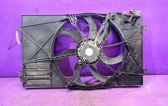 Skoda Octavia Mk2 (1Z) Fan set 