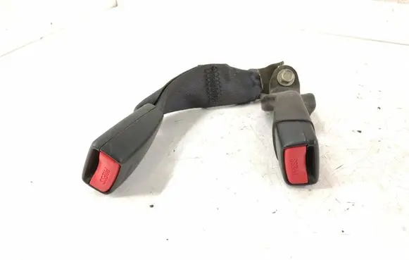 Subaru Legacy Middle seatbelt buckle (rear) 7M4520-P