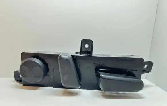 KIA Sorento Seat control switch 