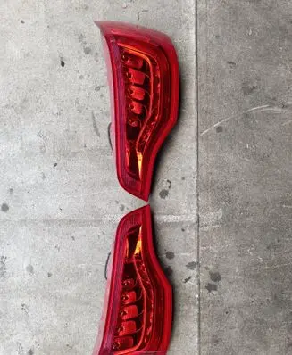 Audi Q7 4L Rear/tail lights set 4L0945094F 4L0945093F