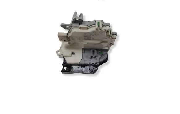 Audi Q5 SQ5 Rear door lock 8K0839015F