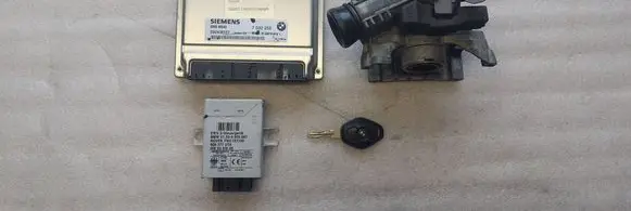 BMW 5 E39 Engine control unit/module 7500255 75001887 61356905667