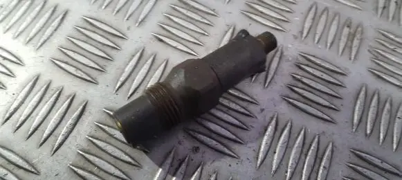 Ford Mondeo MK II Fuel injector lcr6705301e