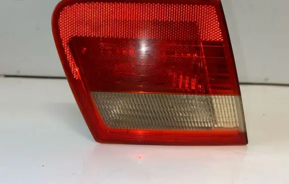 BMW 3 E46 Tailgate rear/tail lights 8368759