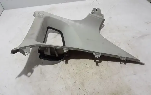 Volkswagen Tiguan (D)pillar trim (top) 5N0867288