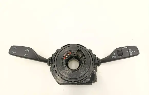 BMW 2 F46 Wiper turn signal indicator stalk/switch 6827371 HW0000SW0016